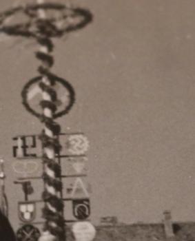 Preview: 1. Mai 1937 - Maibaum - Pimpfe , Hitlerjugend ist angetreten